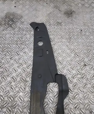 Toyota Corolla Verso E121 Top upper radiator support slam panel