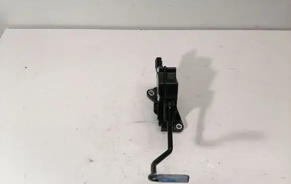 Lexus RX 450H Accelerator throttle pedal 7811048121