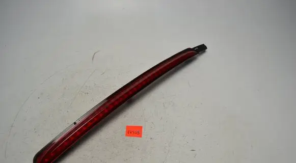 BMW 3 E46 Third/center stoplight 63218368764 28600000