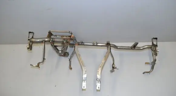 BMW 2 F46 Dashboard cross member/frame bar 9311018 51459311018 51459311016