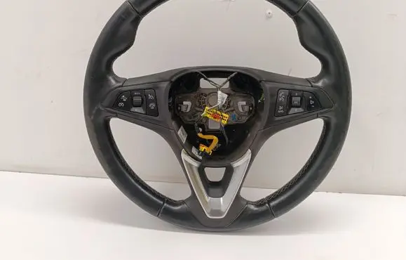 Opel Insignia B Steering wheel 39096088