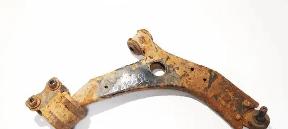 Ford Focus Front lower control arm/wishbone