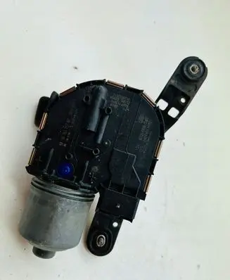 Citroen C4 II Picasso Wiper motor 9676371780