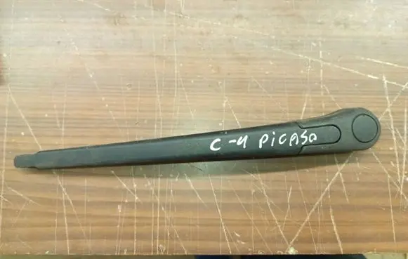 Citroen C4 I Picasso Rear wiper blade arm 