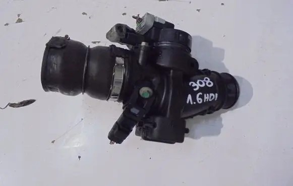 Peugeot 308 Throttle valve