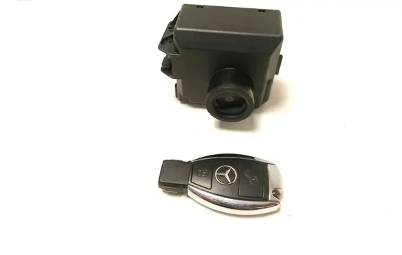 Mercedes-Benz B W246 W242 Ignition lock A2469050802