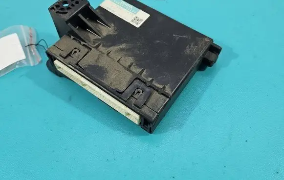 Toyota RAV 4 (XA30) Central body control module 88650-42230 IMPRK1425182