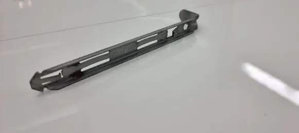 Volvo XC90 Headlight/headlamp mounting bracket 863718