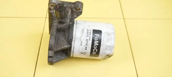 Ford S-MAX Oil filter mounting bracket TNWA