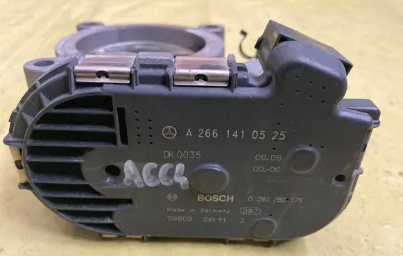 Mercedes-Benz A W169 Throttle valve A2661410525 0280750175