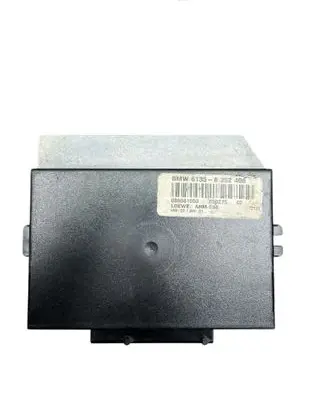 BMW 5 E39 Tow bar trailer control unit/module 61358352406 8352406