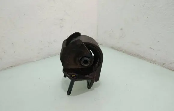 Hyundai Santa Fe Engine mount bracket 218342B900