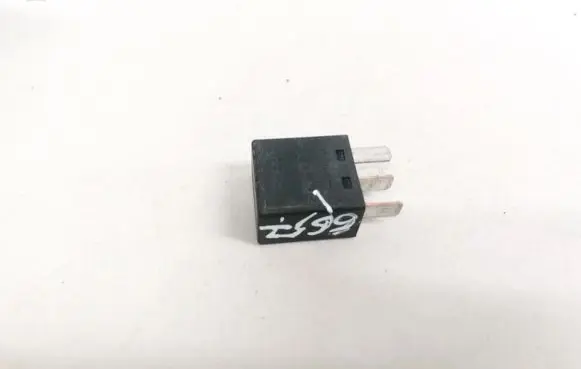 Ford Mondeo Mk III Other relay 5M5T14B192AA 5M5T-14B192-AA