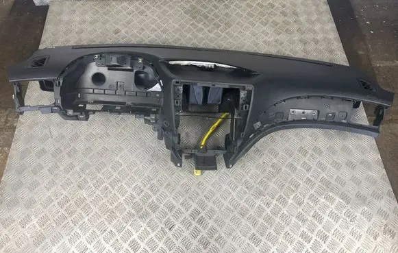 Subaru Forester SH Dashboard 