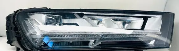 Audi Q7 4M Headlight/headlamp 7713200000 4MO941034
