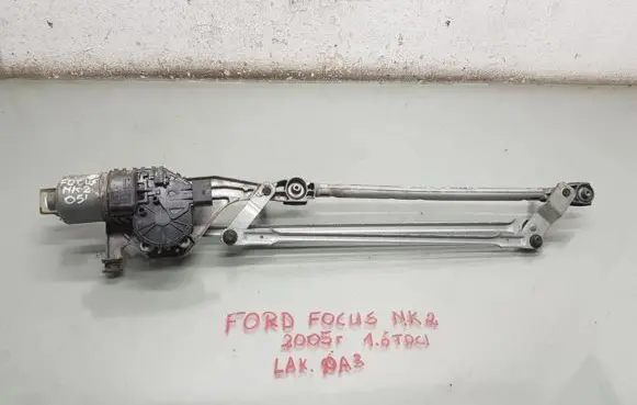 Ford Focus Front wiper linkage and motor 4M5117504AB