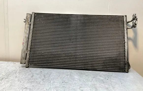 BMW 3 E90 E91 A/C cooling radiator (condenser) 9229021 3213311 11074810