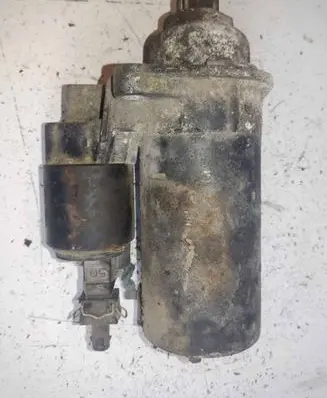 Volkswagen Sharan Starter motor 02A911024 001125007