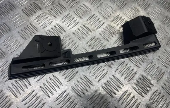 Volkswagen Caddy Front bumper mounting bracket 1T0807889B 013837
