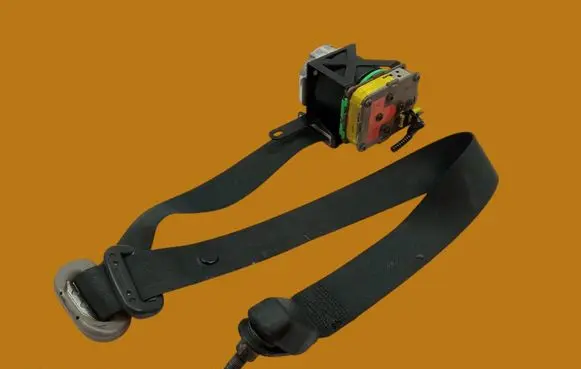 Toyota Yaris Front seatbelt 