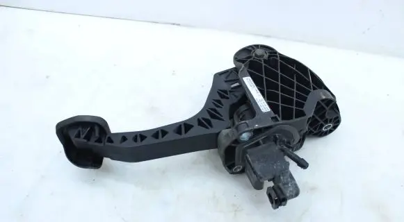 Seat Leon (1P) Clutch pedal 1K1721059CJ 6200119518