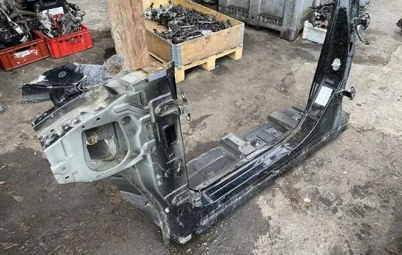 Front quarter panel