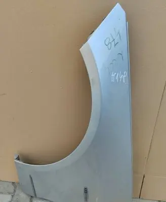 Mercedes-Benz C W204 Fender BLOTNIKLEWYW204