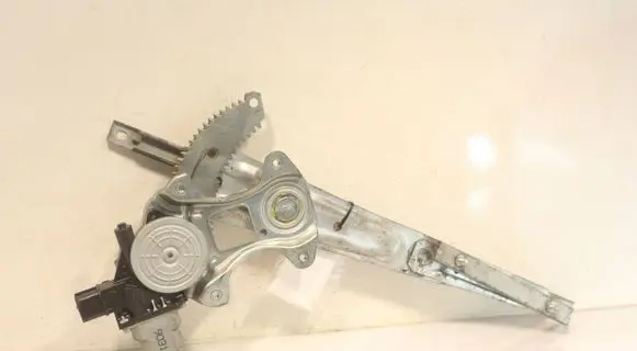 Mitsubishi ASX Front window lifting mechanism without motor 903140