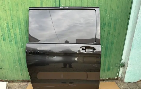 Mercedes-Benz Metris W447 Side sliding door A447730 23T356 4202001B