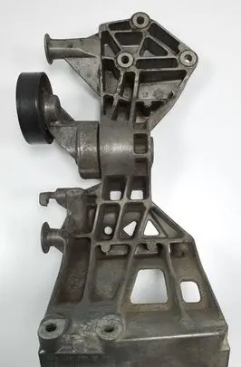 Mercedes-Benz A W169 Generator/alternator bracket A2662000670