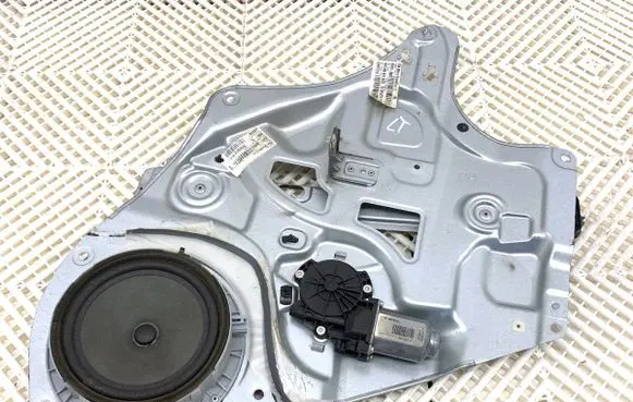 KIA Sportage Rear door window regulator with motor 834703U000