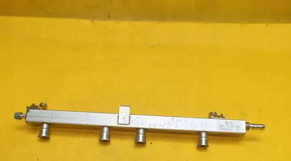 Audi A3 S3 8P Fuel main line pipe