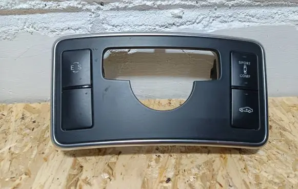 Mercedes-Benz CLS C218 X218 Other interior part A2186805907