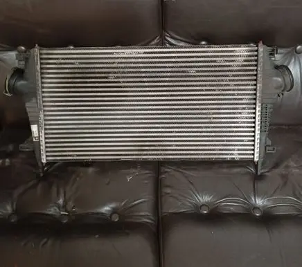 Opel Insignia A Intercooler radiator 13241751