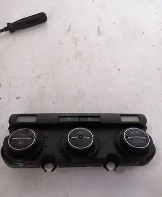 Volkswagen Golf Plus Climate control unit