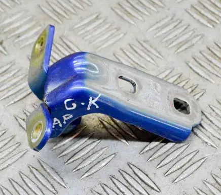 Opel Mokka Rear door lower hinge A046057 P17097