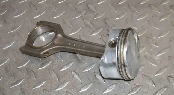 Piston