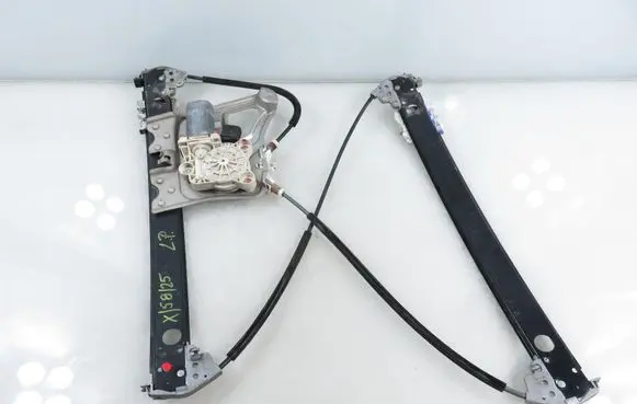 Mercedes-Benz S W220 Front door window regulator with motor 