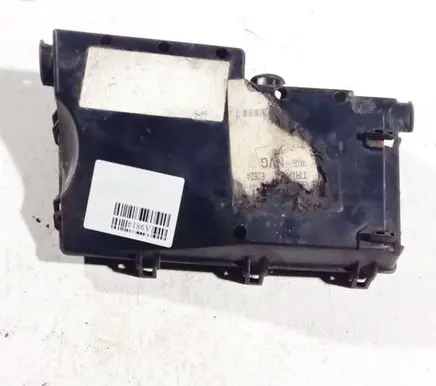 Ford Focus C-MAX Fuse box cover 318789120 8688039