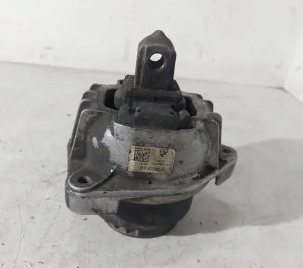 BMW 7 F01 F02 F03 F04 Engine mount bracket 68623513