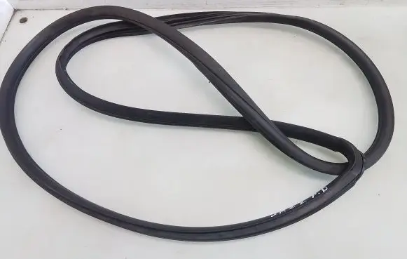 Honda Jazz Front door rubber seal