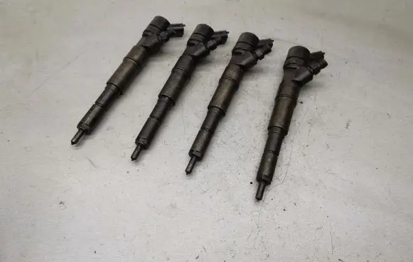 Fuel injectors set