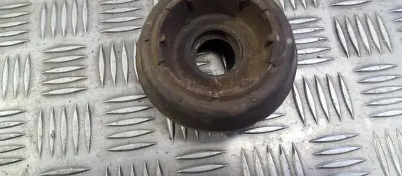 Volkswagen PASSAT B4 Coil spring mount 357412331a