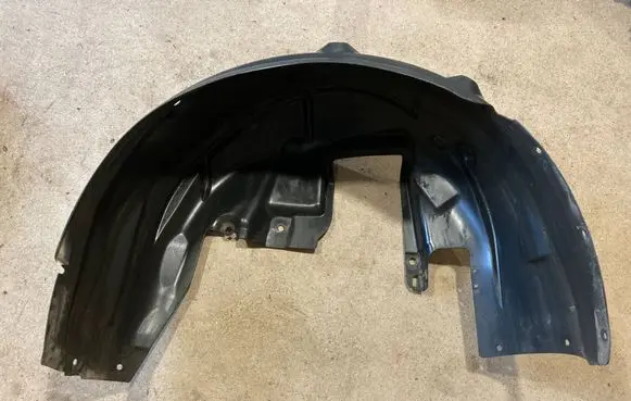 BMW M4 F82 F83 Rear arch fender liner splash guards 8054275