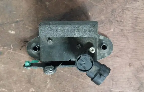 Dodge Durango I Tailgate/trunk/boot lock/catch/latch