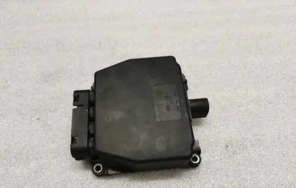 Volkswagen Touran I Turbo solenoid valve 6Q0906625