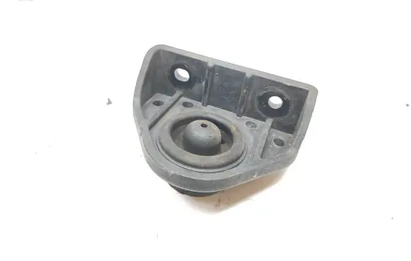 KIA Sportage Radiator mount bracket