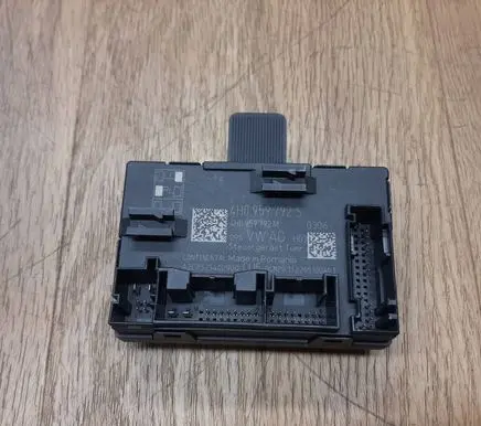 Porsche Macan (95B) Door control unit/module 4H0959792S