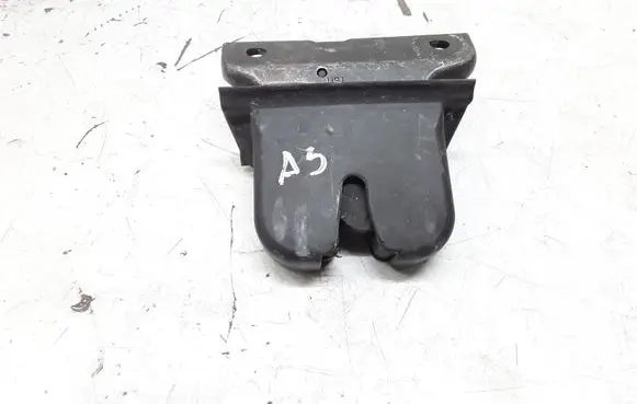 Audi A3 S3 8L Tailgate/trunk/boot lock/catch/latch