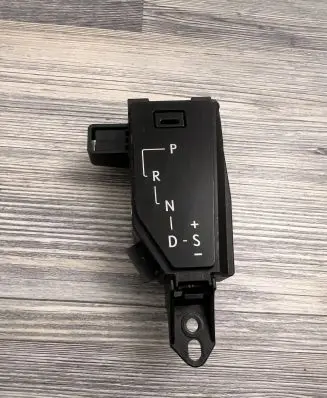 Lexus RX 450H Gear shift selector indicator 76K116RHD 76K116